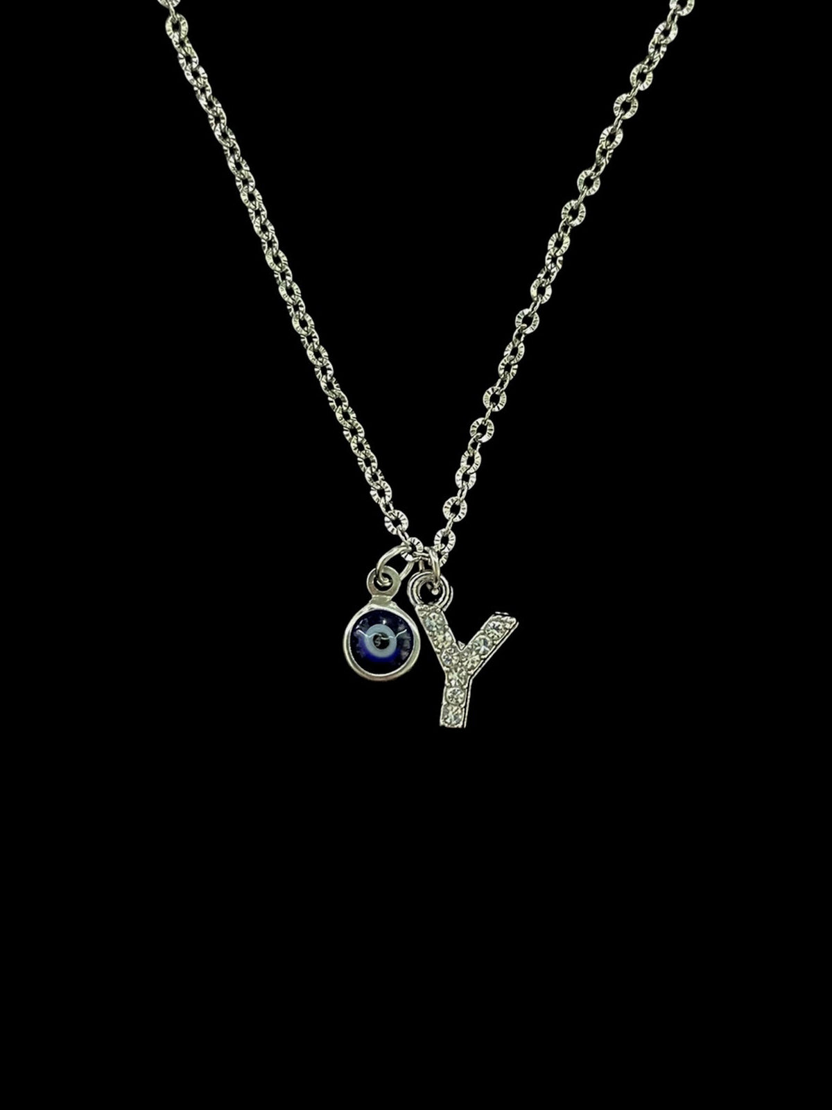 Collier oeil en argent